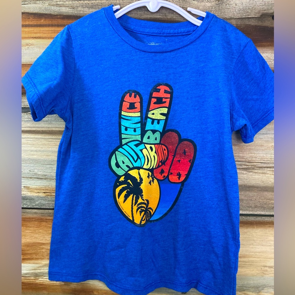 California vintage size 6 Venice beach peace T-shirt